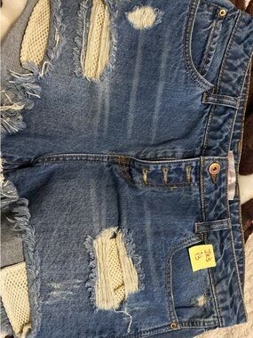 No Boundaries Distressed Blue Boyfriend Jeans